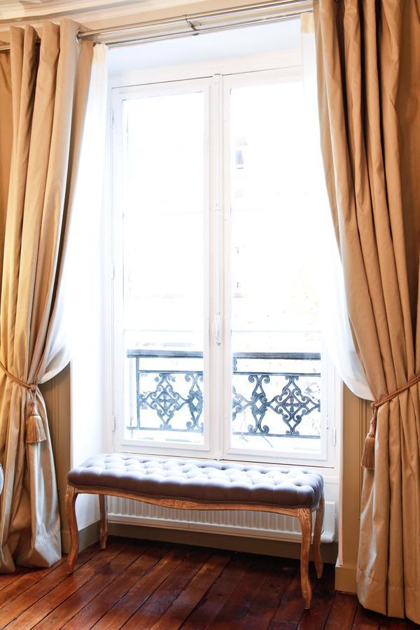 Le Triomphe Elysees Paris Bagian luar foto
